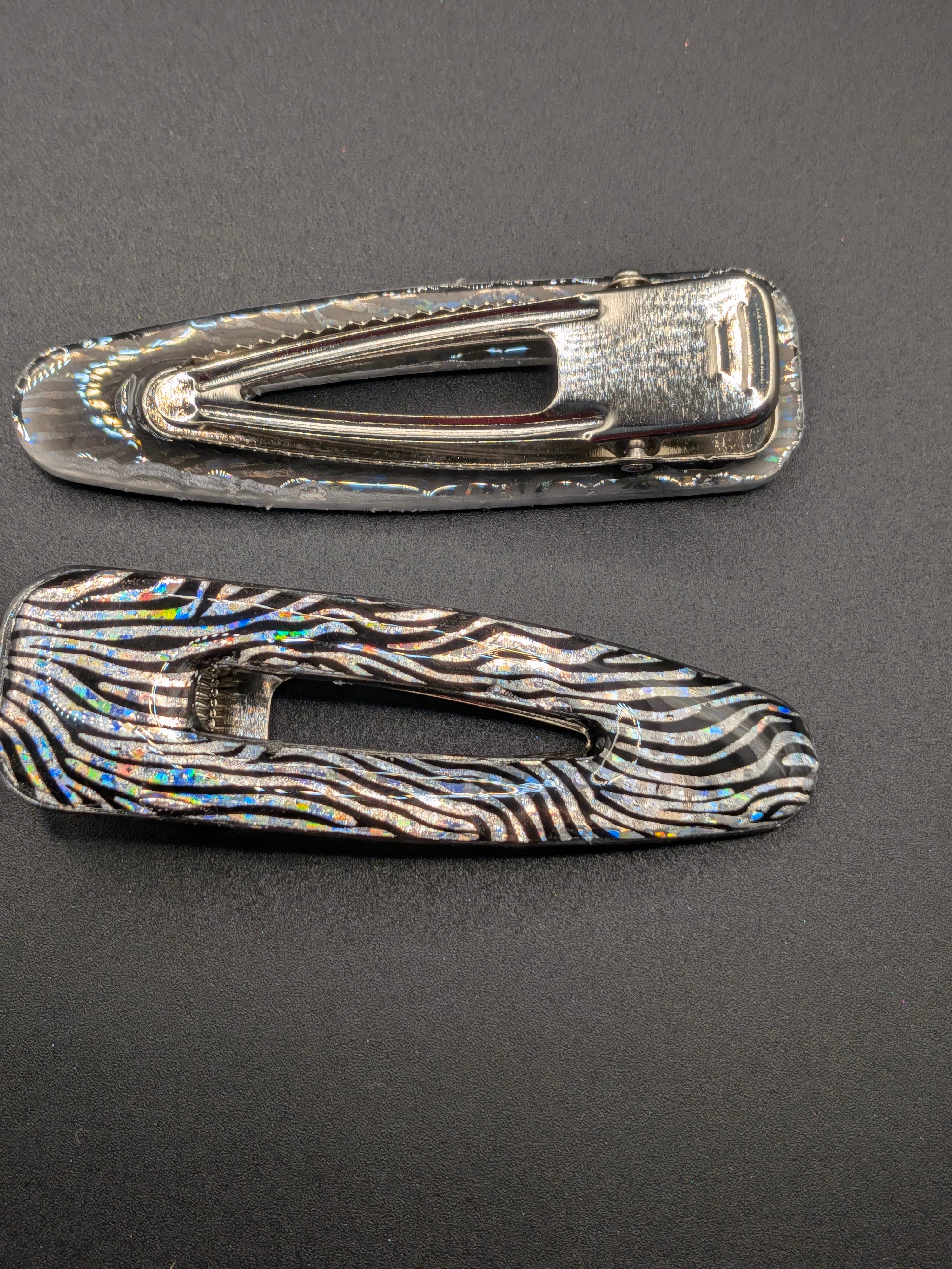 Elongated Teardrop Open Center Resin Barrette Set of 2