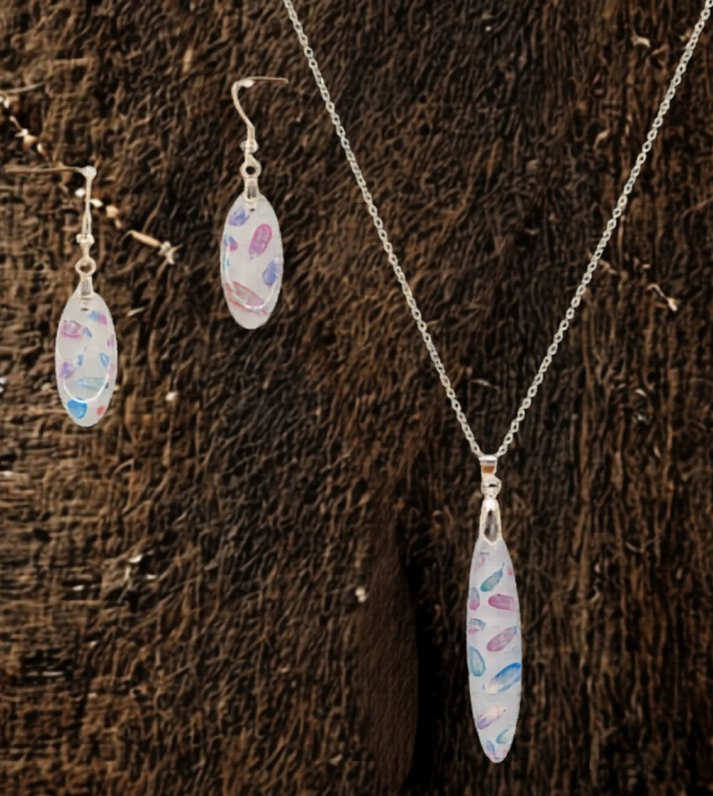 Oblong Nail Foil Jewelry Set — Shiny Pastel Pink & Blue Circles on White