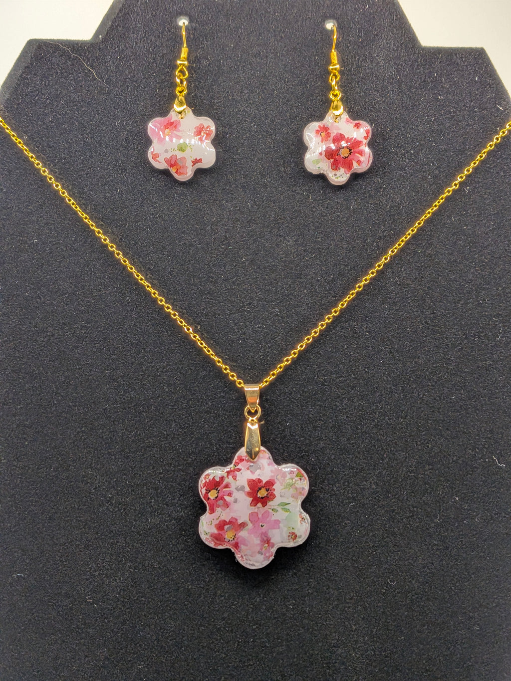 Flower Shaped Nail Foil Jewelry Set — Pink & White Flowers on White