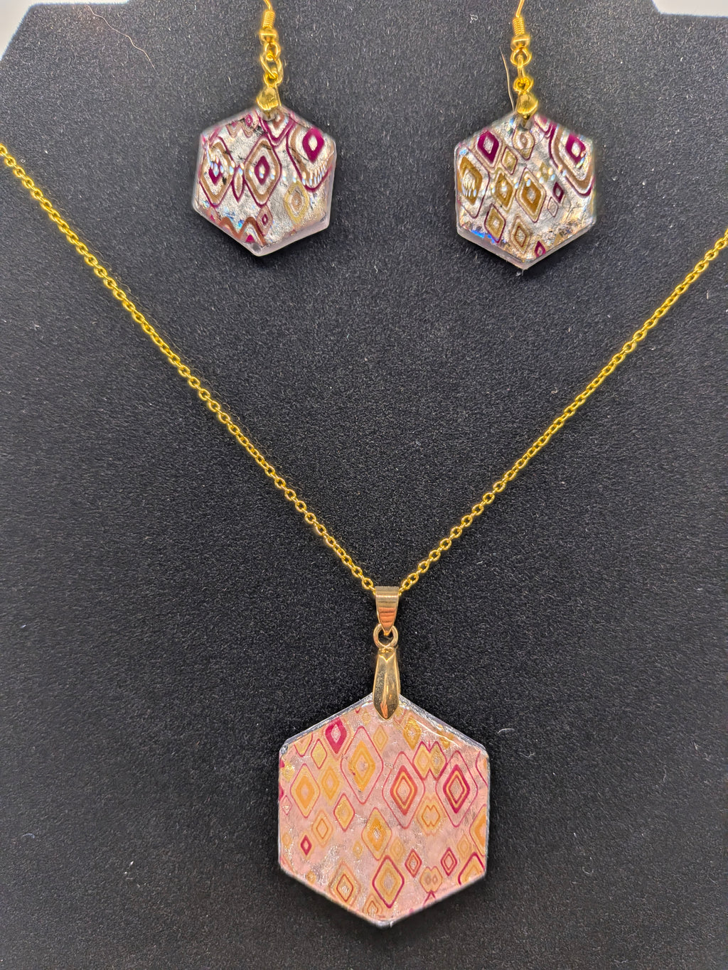 Hexagon Nail Foil Jewelry Set — Art Deco Diamonds in Burgundy & Gold on Silver