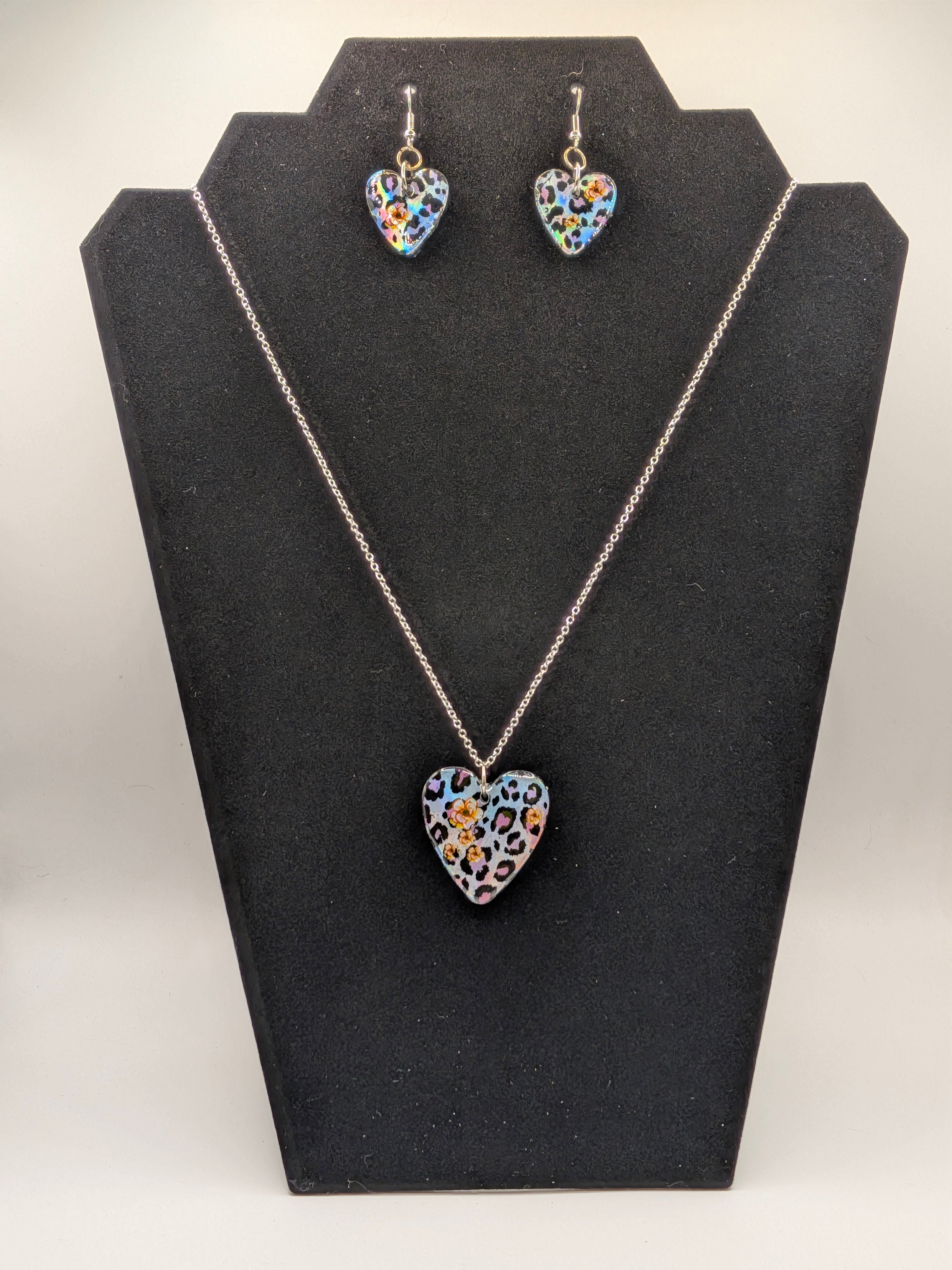 Heart Shaped Nail Foil Jewelry Set — Glam Leopard in Pink, Purple & Peach on Silver