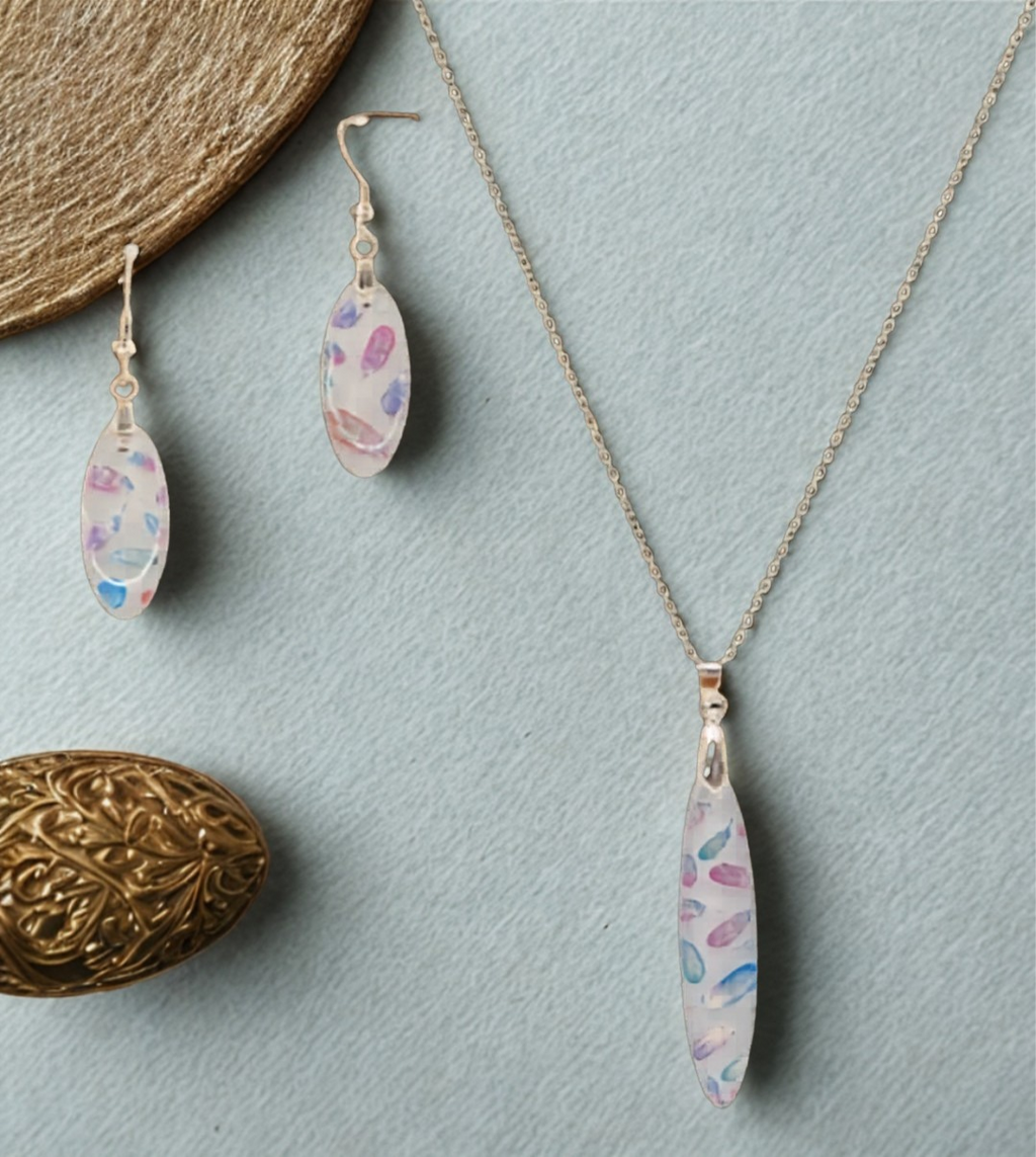 Oblong Nail Foil Jewelry Set — Shiny Pastel Pink & Blue Circles on White